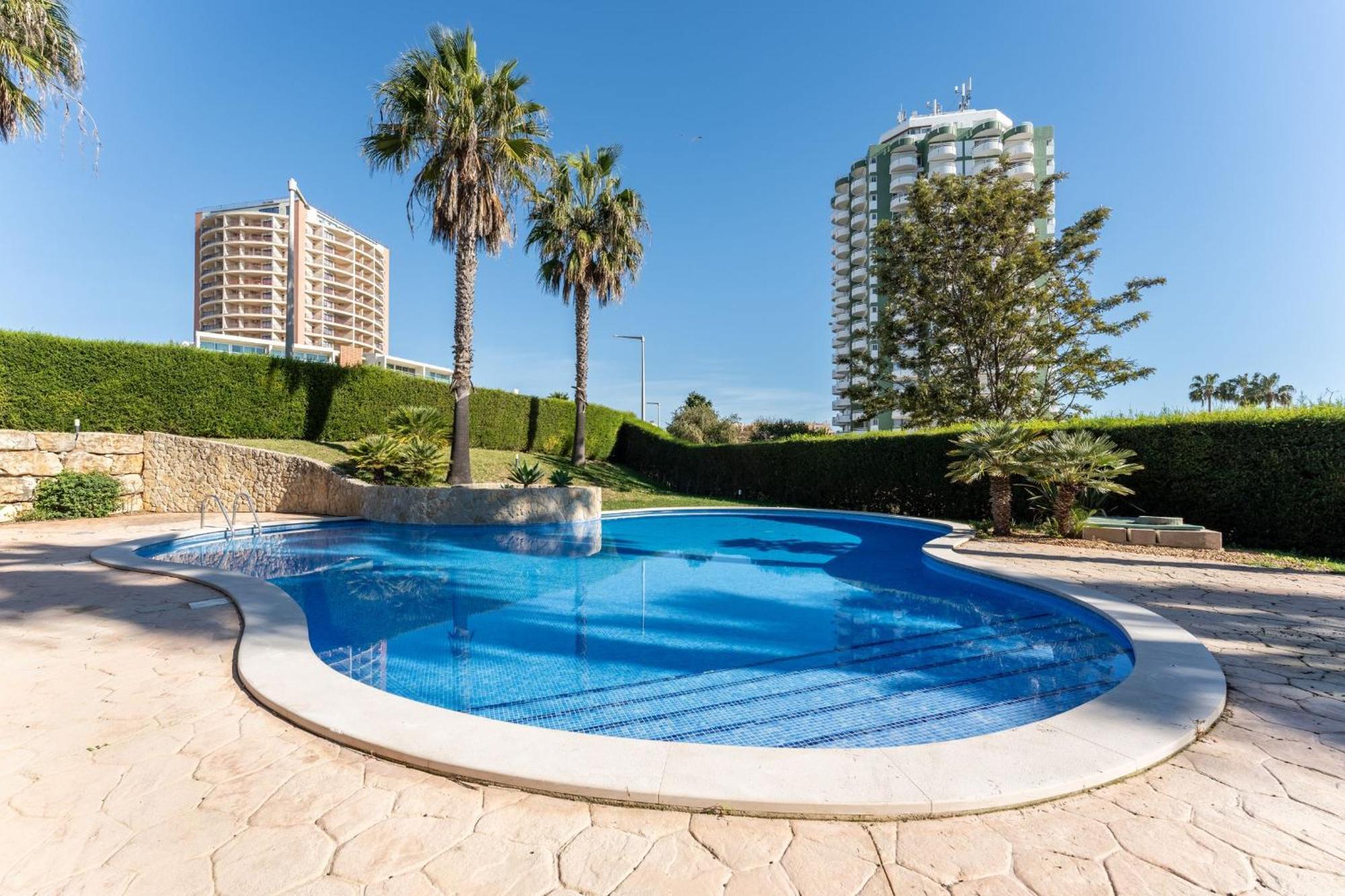 Serene Ocean 1 Bdr Apartment With Patio By Lovelystay ปอร์ติเมา ภายนอก รูปภาพ